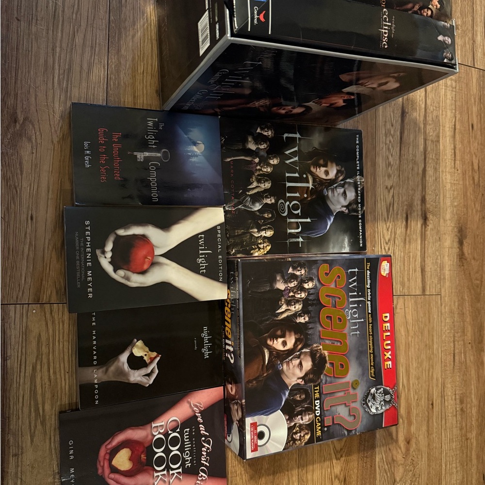 Twilight saga lot